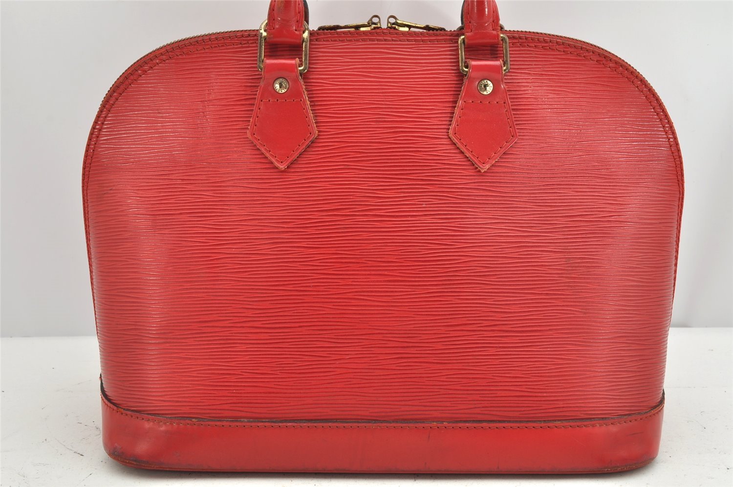 Authentic Louis Vuitton Epi Alma PM Hand Bag Red M52147 LV 1185K