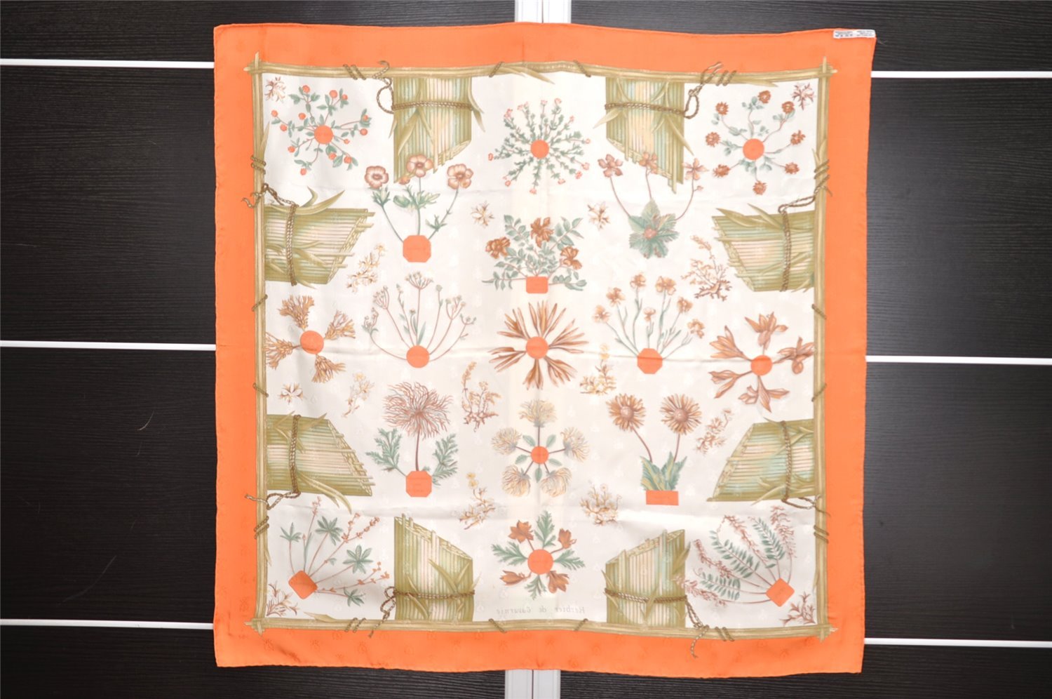 Authentic HERMES Carre 90 Scarf 