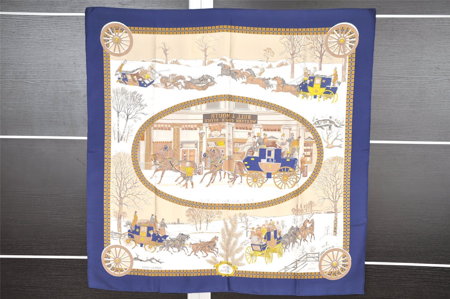 Authentic HERMES Carre 90 Scarf 