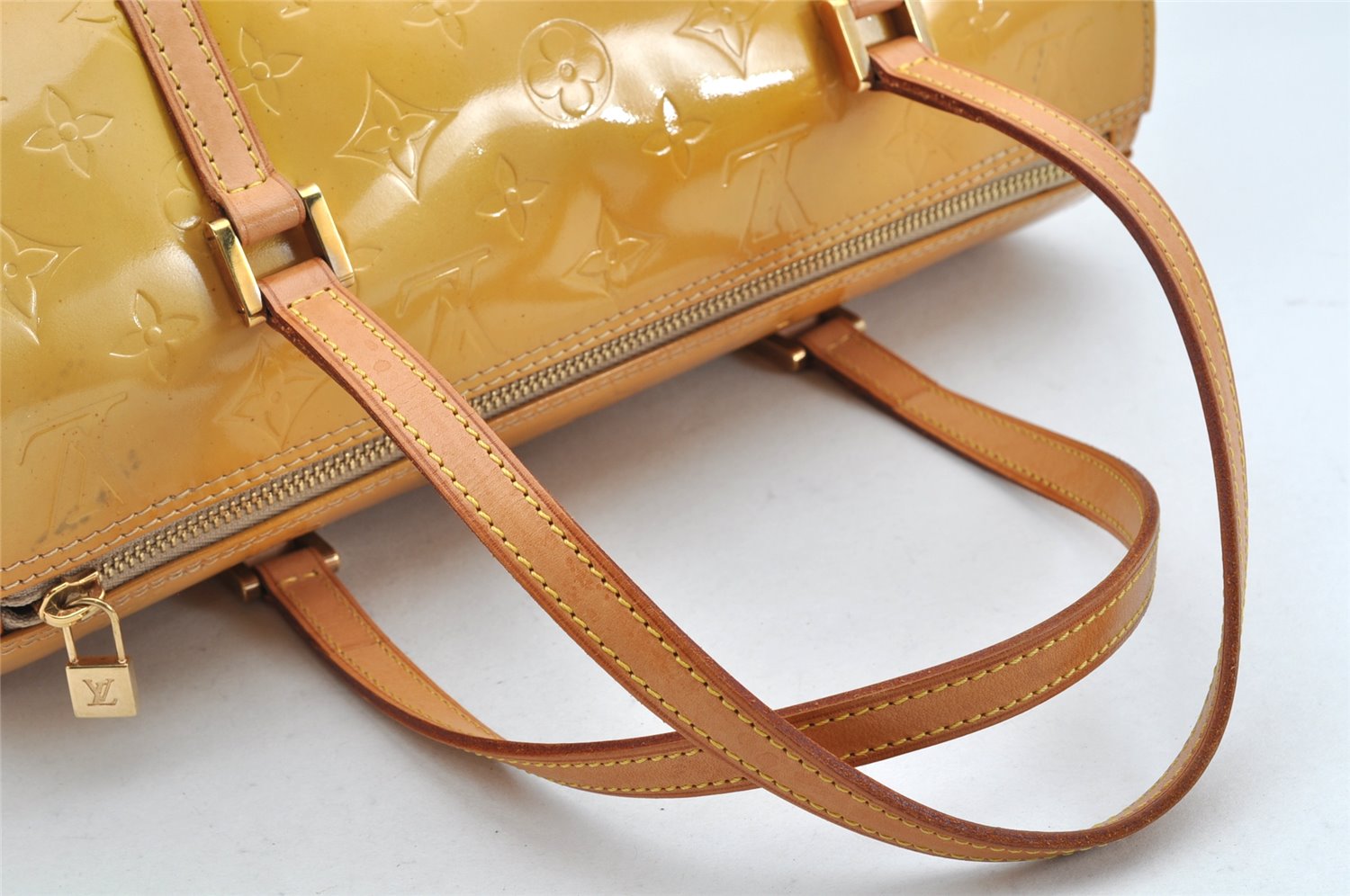 Authentic Louis Vuitton Vernis Bedford Hand Bag Yellow Beige M91006 LV 1205K