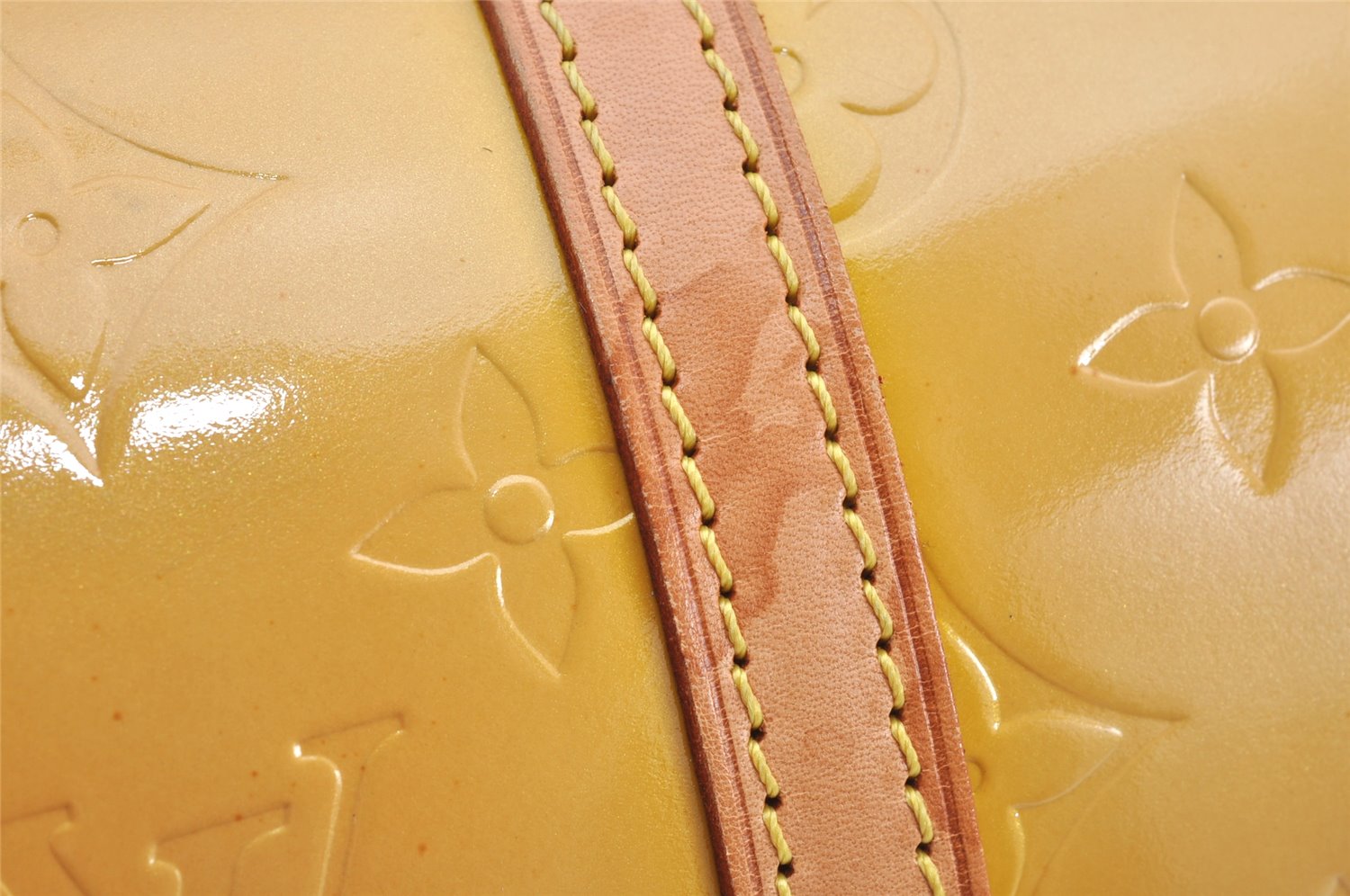 Authentic Louis Vuitton Vernis Bedford Hand Bag Yellow Beige M91006 LV 1205K