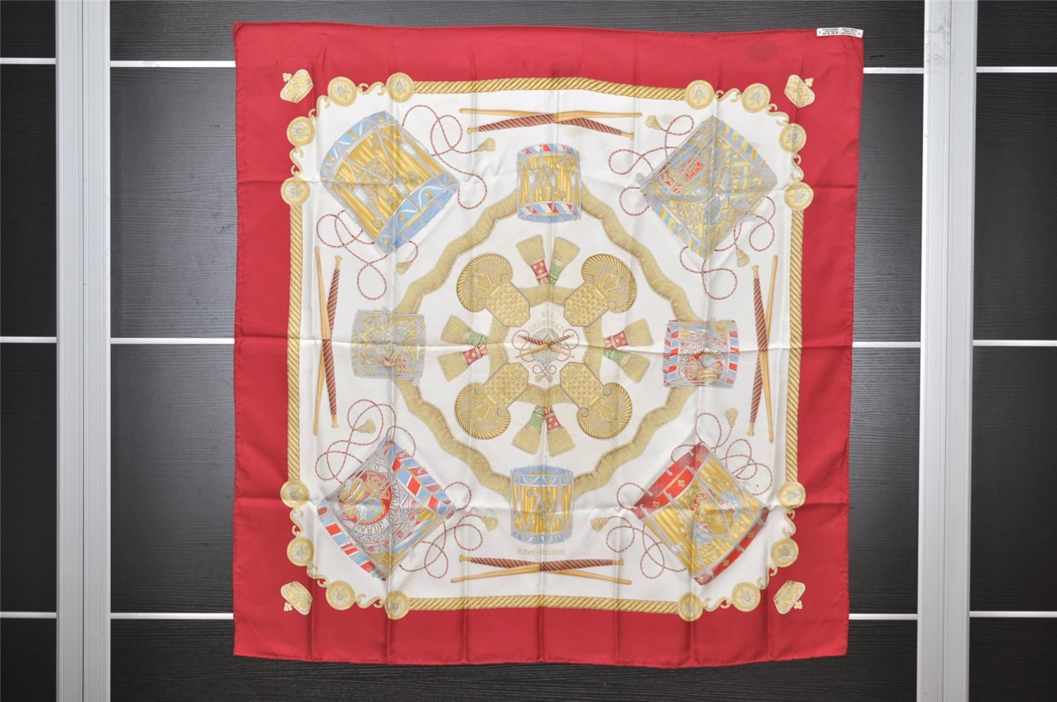 Authentic HERMES Carre 90 Scarf 