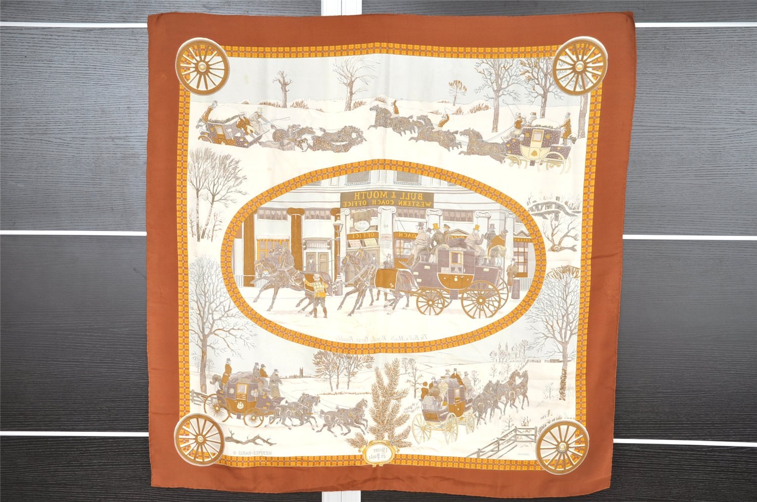 Authentic HERMES Carre 90 Scarf 