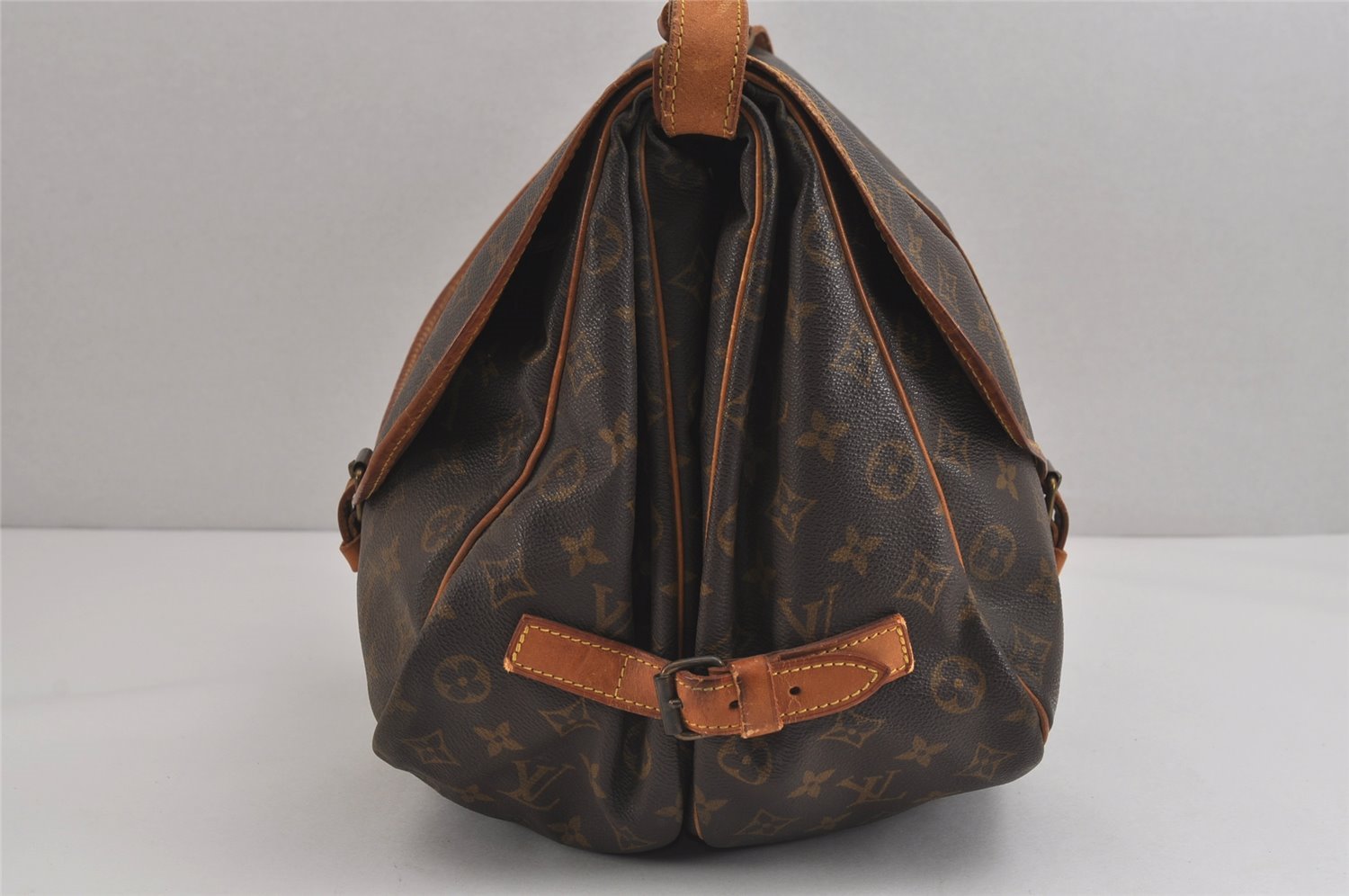 Authentic Louis Vuitton Monogram Saumur 35 Shoulder Cross Bag M42254 LV 1212J