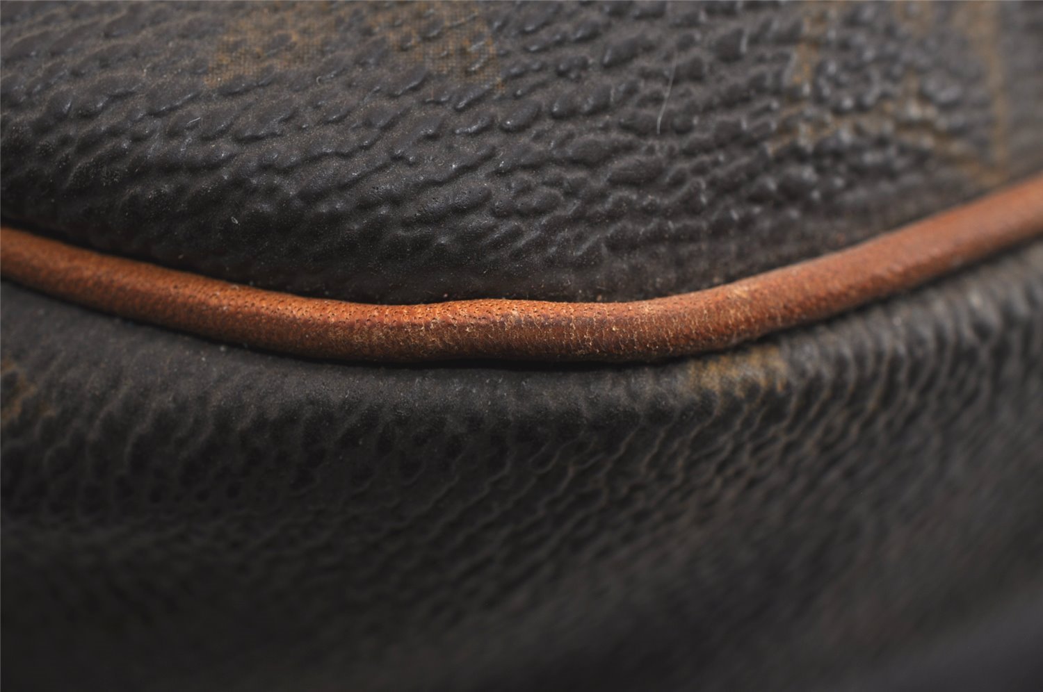 Authentic Louis Vuitton Monogram Saumur 35 Shoulder Cross Bag M42254 LV 1212J