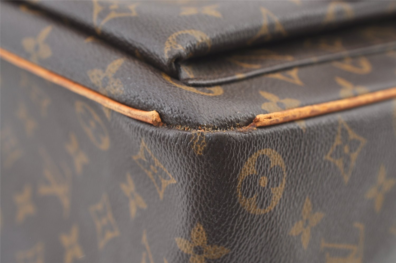 Authentic Louis Vuitton Monogram Multipli Cite Shoulder Tote Bag M51162 LV 1215K