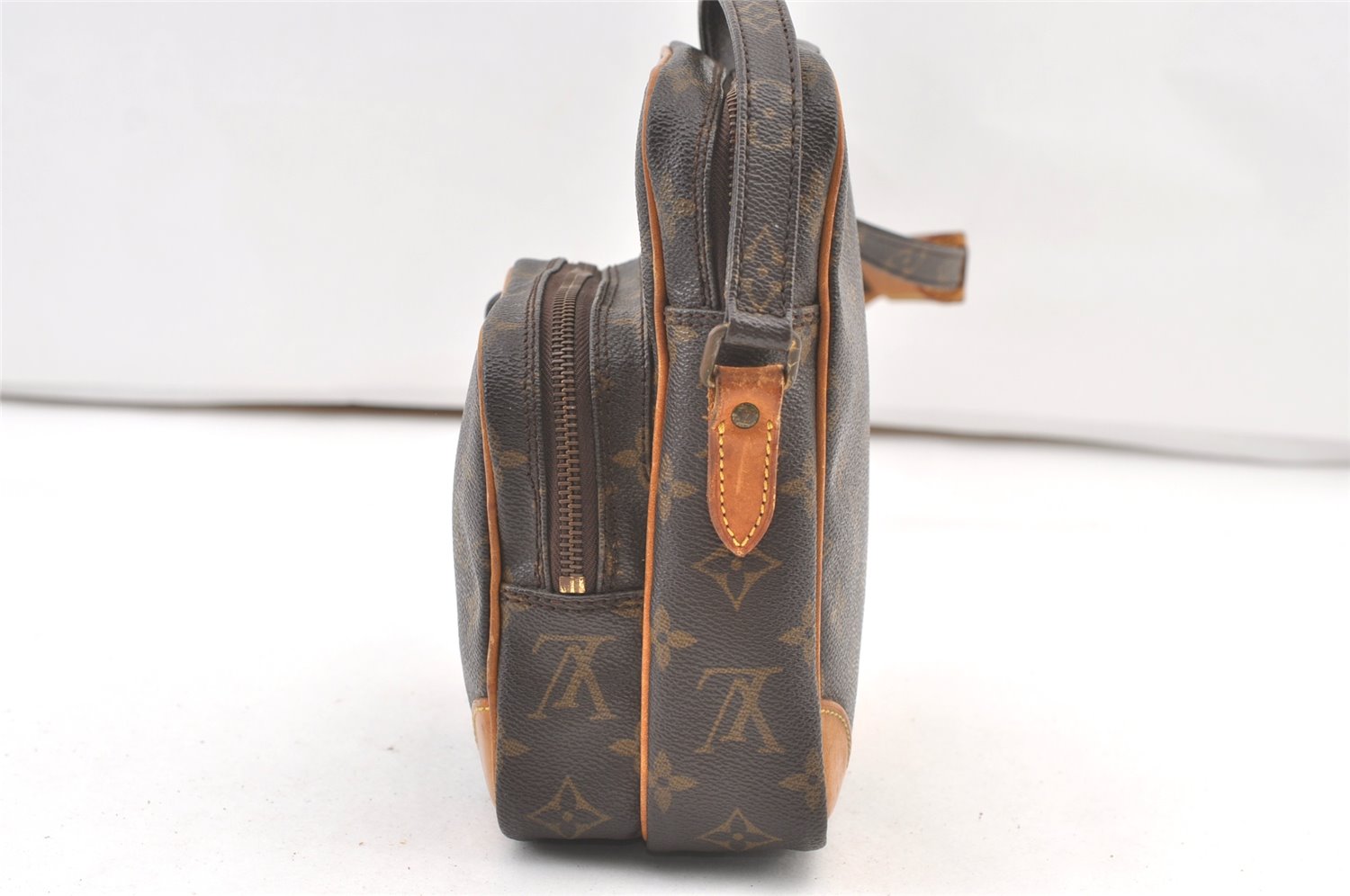 Authentic Louis Vuitton Monogram Amazone Shoulder Cross Body Bag M45236 LV 1218K