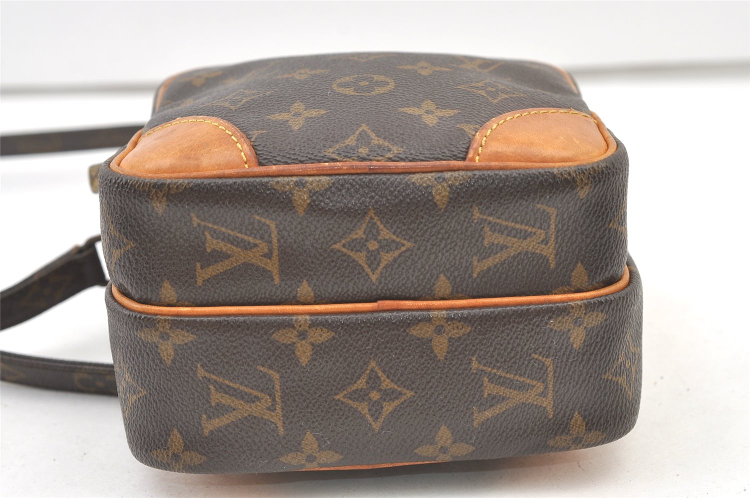 Authentic Louis Vuitton Monogram Amazone Shoulder Cross Body Bag M45236 LV 1218K