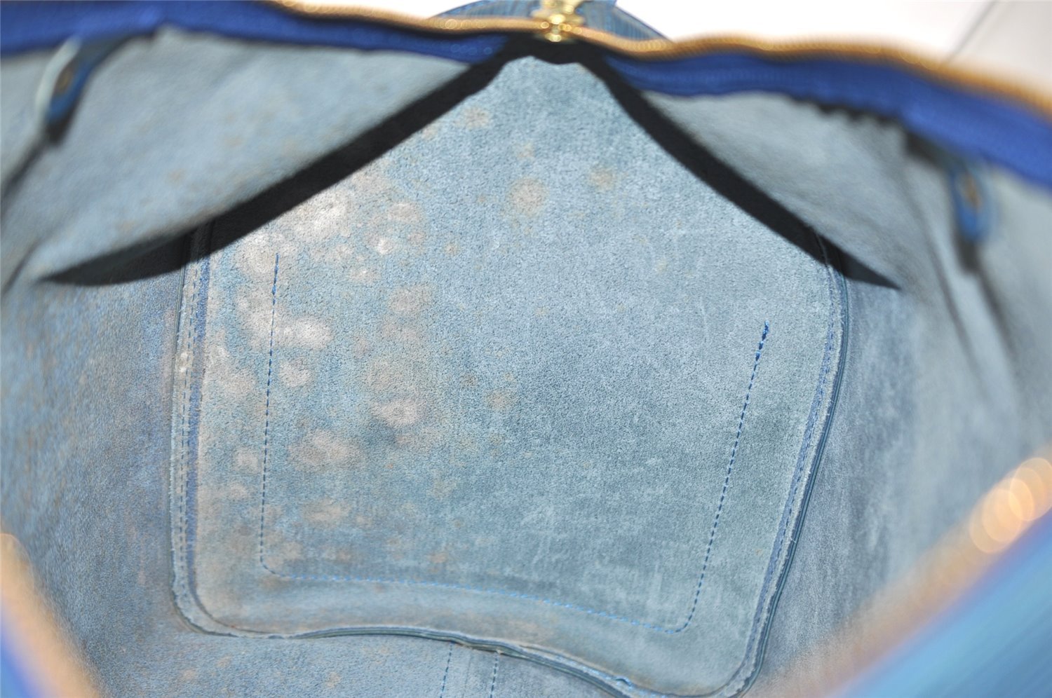 Authentic Louis Vuitton Epi Keepall 50 Boston Travel Bag Blue M42965 LV 1219I