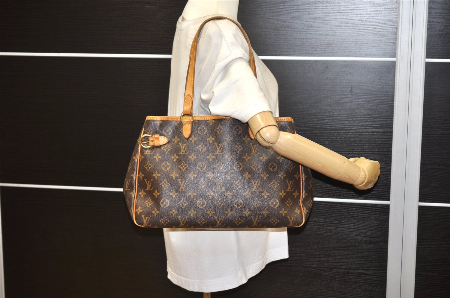 Authentic Louis Vuitton Monogram Batignolles Horizontal Tote Bag M51154 LV 1220K