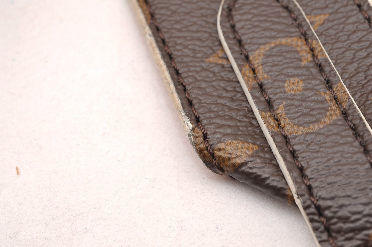 Authentic Louis Vuitton Monogram Shoulder Strap J02285 38.6