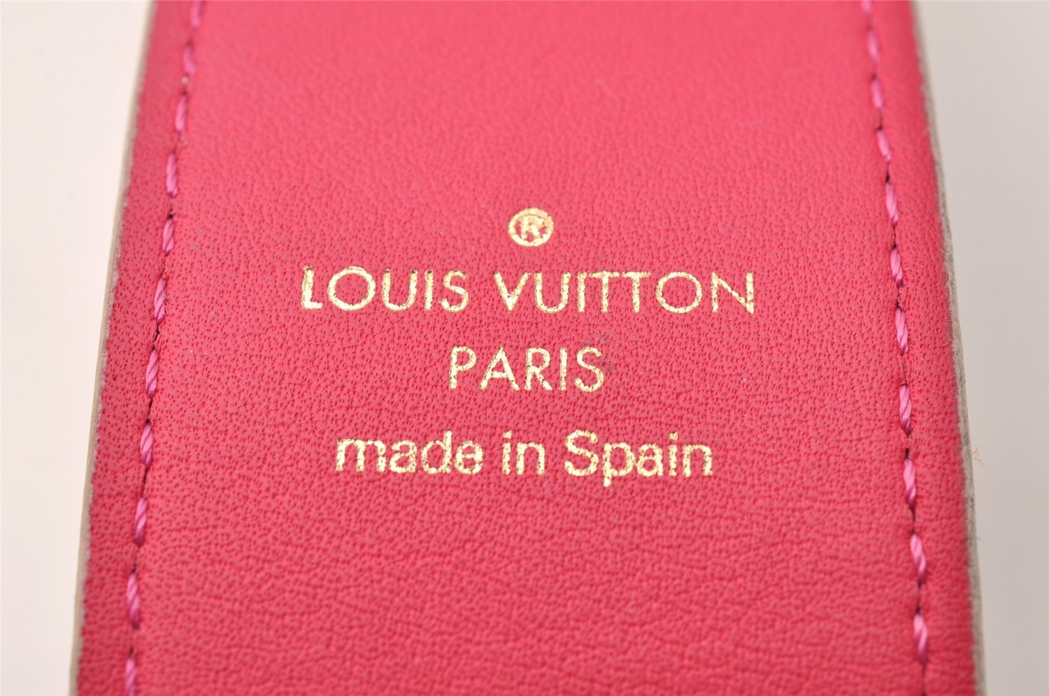 Authentic Louis Vuitton Monogram Shoulder Strap J02285 38.6