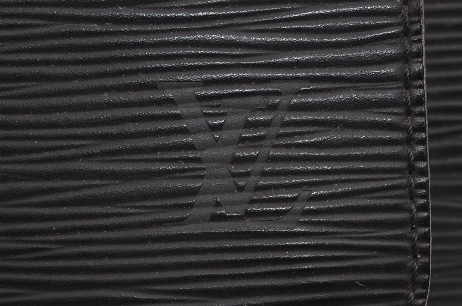 Authentic Louis Vuitton Epi Monceau 2Way Shoulder Hand Bag Black M52122 LV 1222J