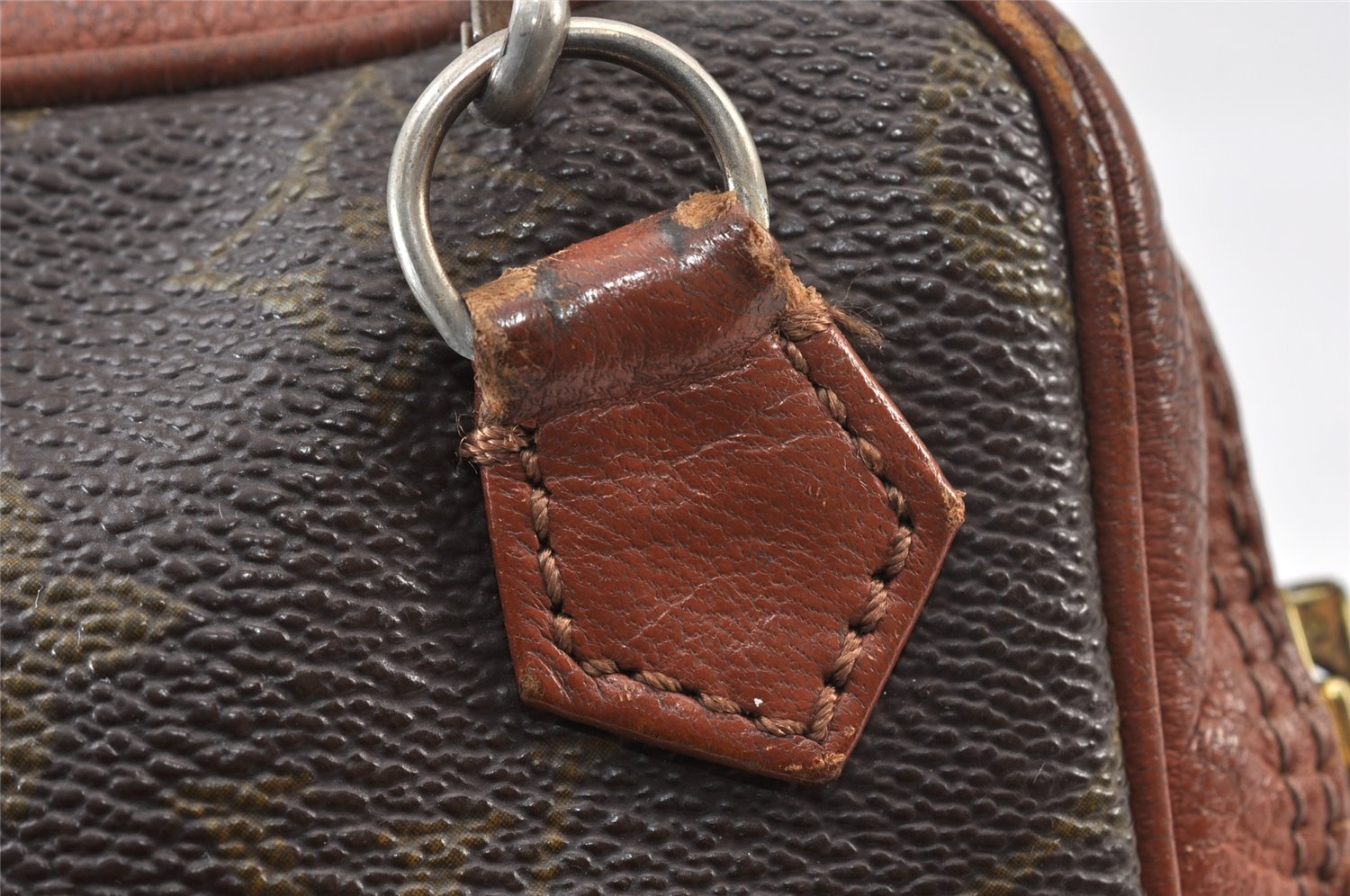 Authentic Louis Vuitton Monogram Shoulder Cross Body Bag Old Model LV 1222K