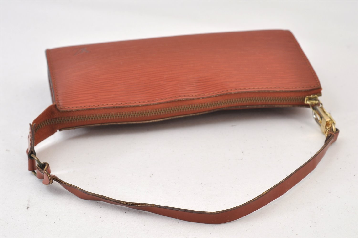 Authentic Louis Vuitton Epi Pochette Accessoires Pouch Brown M52953 LV 1224K