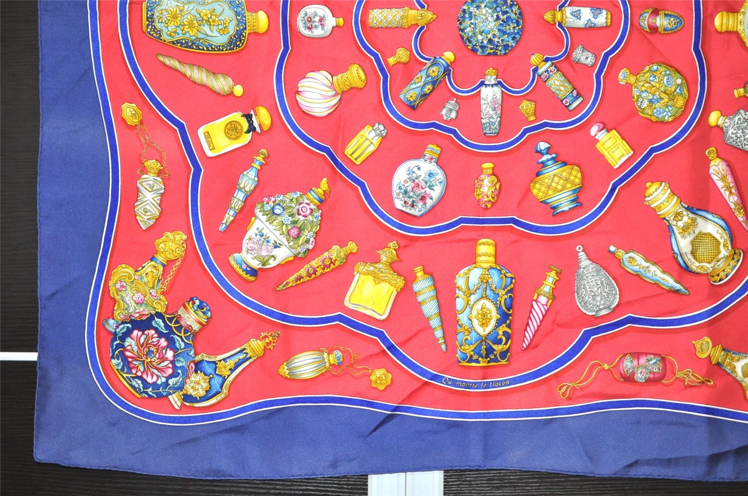 Authentic HERMES Carre 90 Scarf 