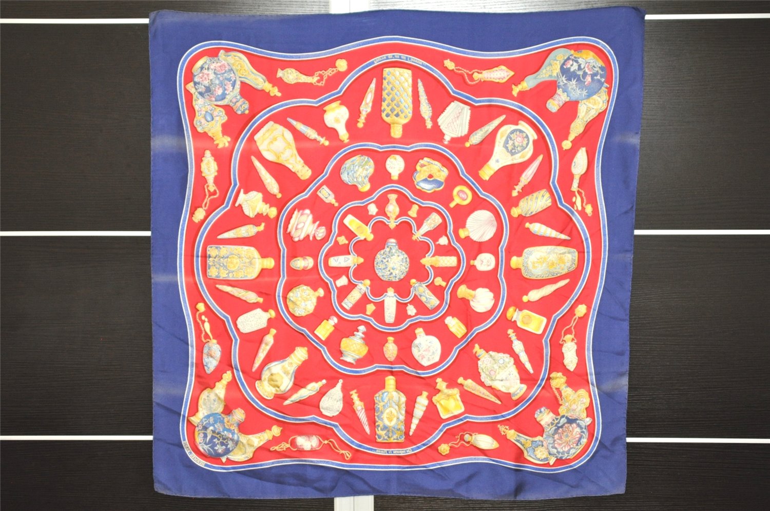 Authentic HERMES Carre 90 Scarf 