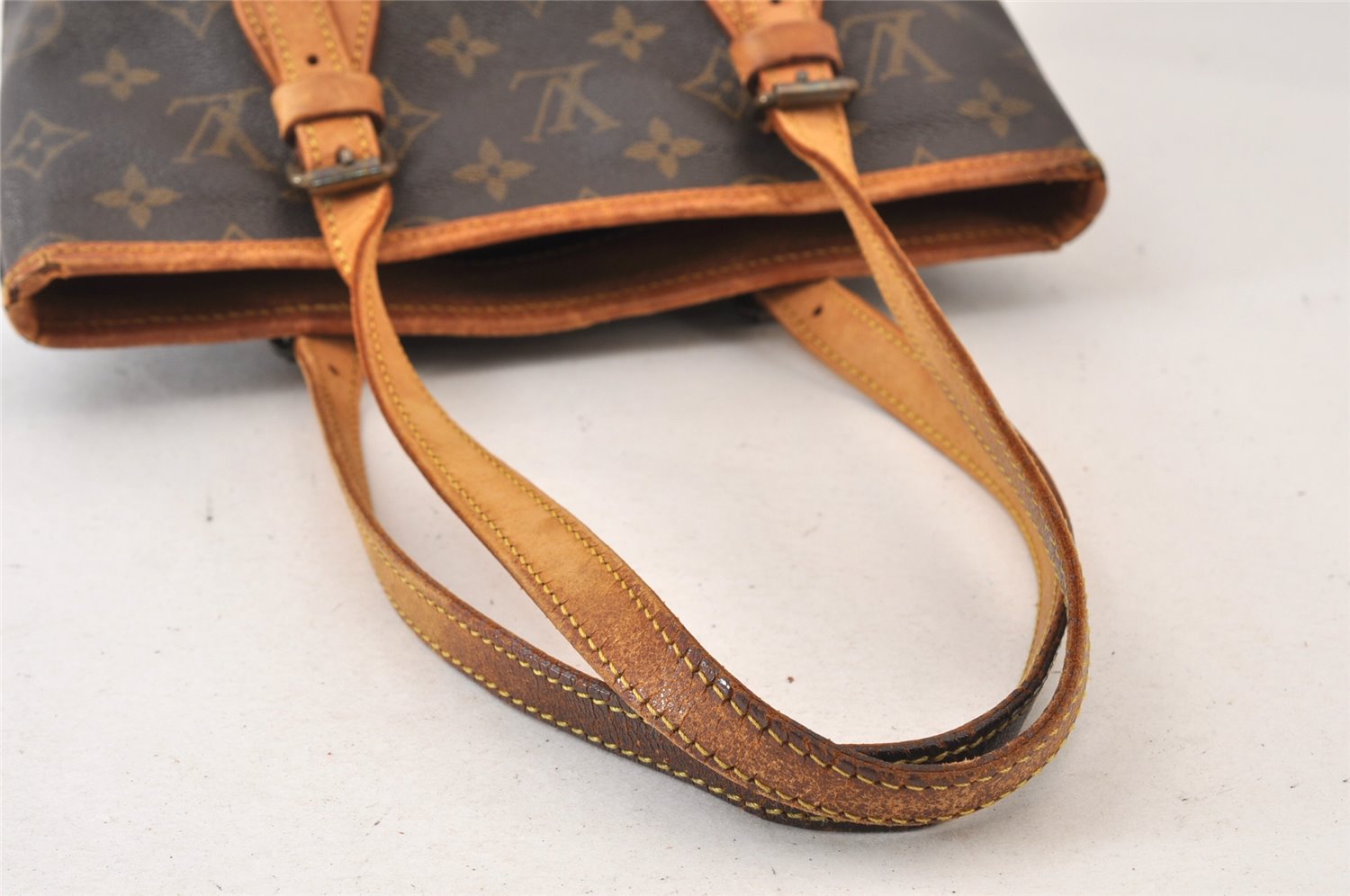Authentic Louis Vuitton Monogram Bucket PM Shoulder Tote Bag Old Model LV 1238K