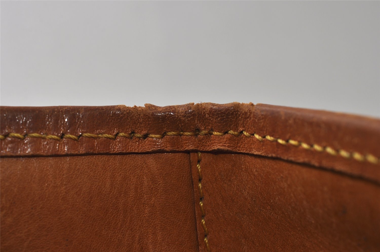 Authentic Louis Vuitton Monogram Bucket PM Shoulder Tote Bag Old Model LV 1238K