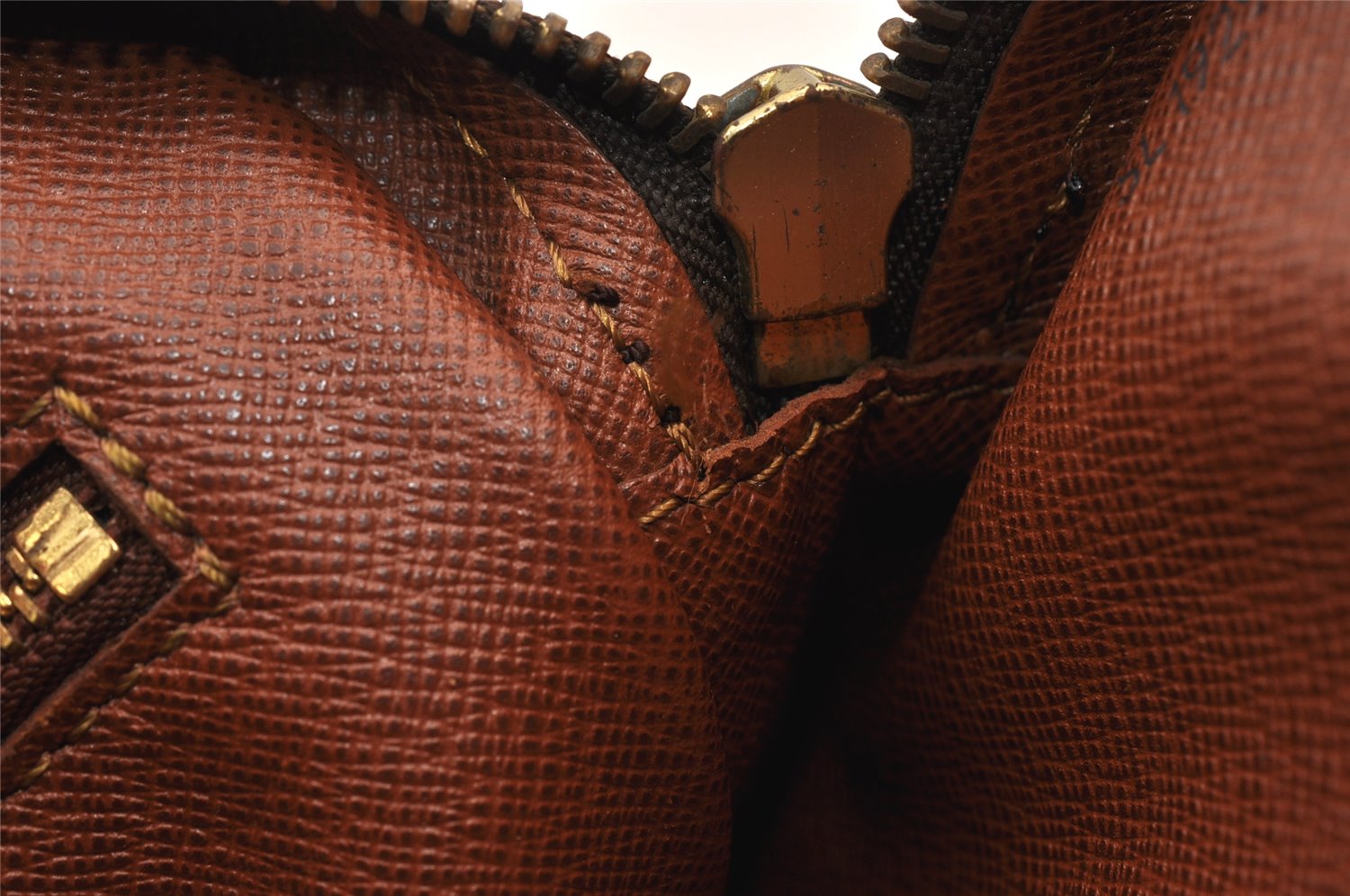 Authentic Louis Vuitton Monogram Marly Dragonne GM M51825 Clutch Hand Bag 1241K