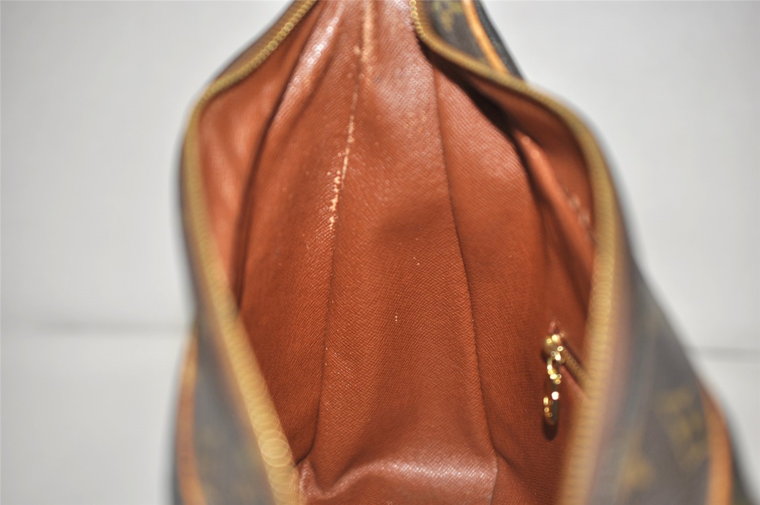 Authentic Louis Vuitton Monogram Boulogne 30 Shoulder Cross Bag M52165 LV 1249K