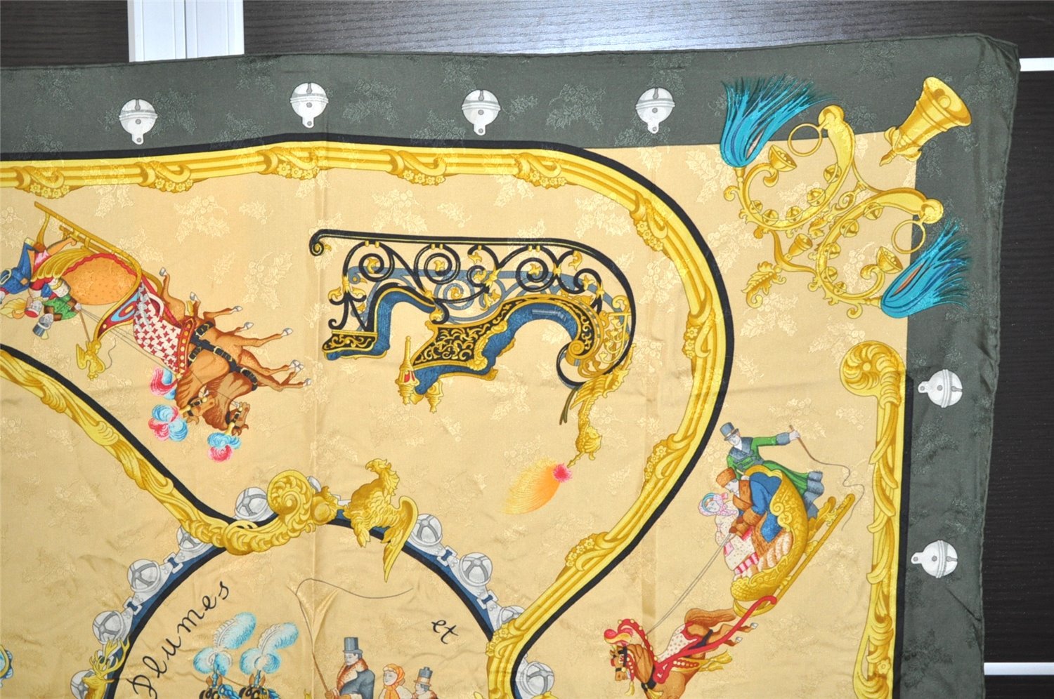 Authentic HERMES Carre 90 Scarf 