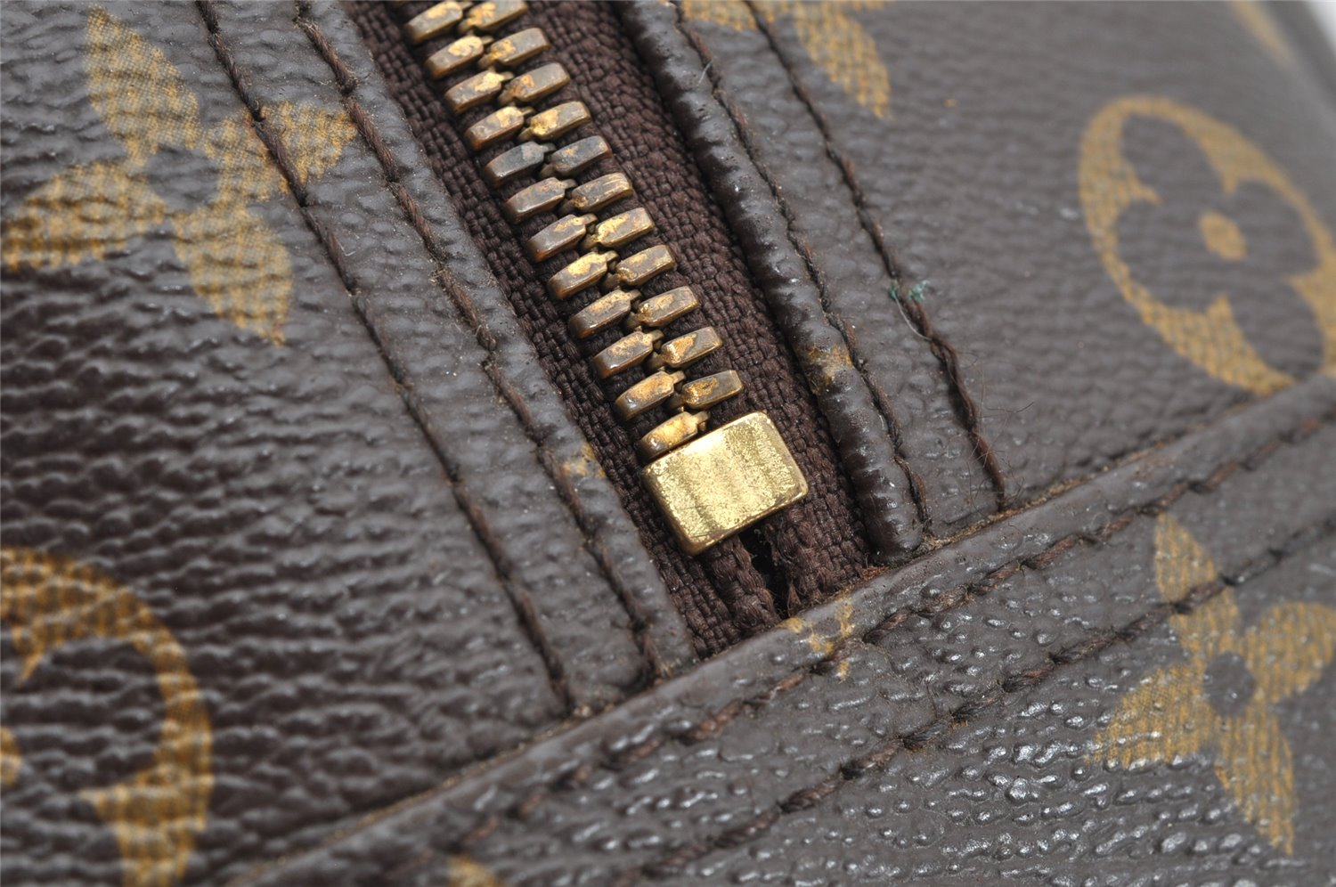 Authentic Louis Vuitton Monogram Deauville Hand Bag M47270 LV 1253K