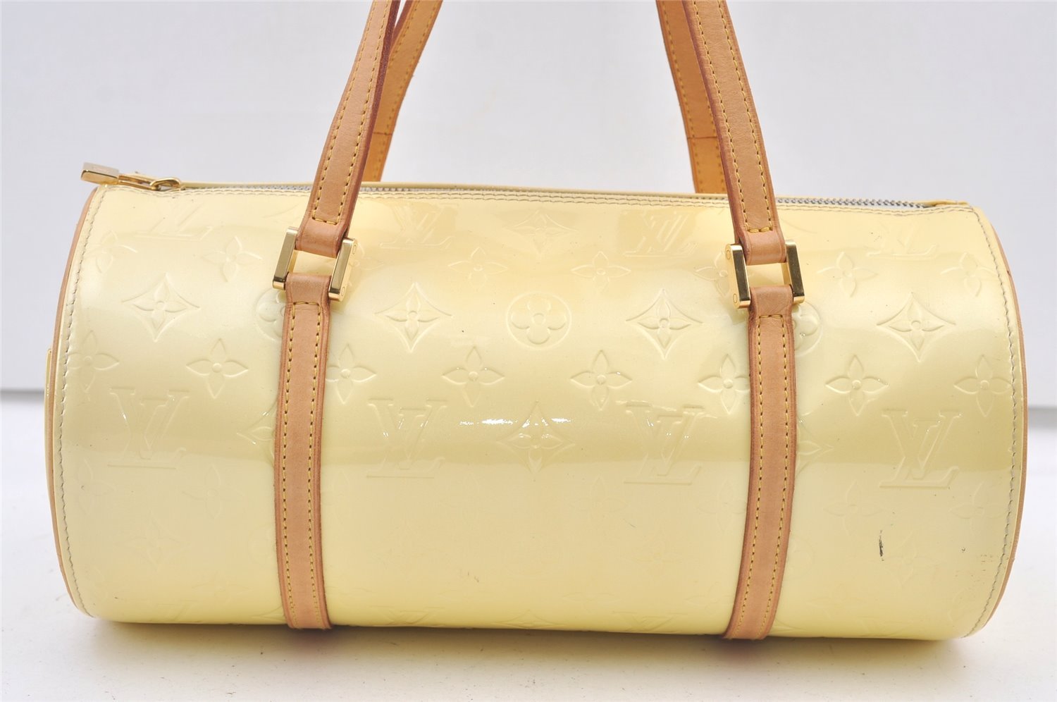 Authentic Louis Vuitton Vernis Bedford Hand Bag Purse White M91331 LV 1254K