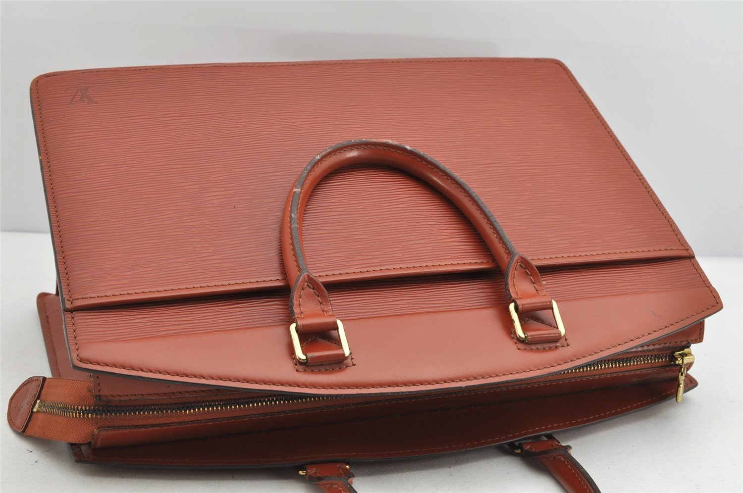 Authentic Louis Vuitton Epi Riviera Brown Hand Bag Brown M48183 LV Junk 1255K