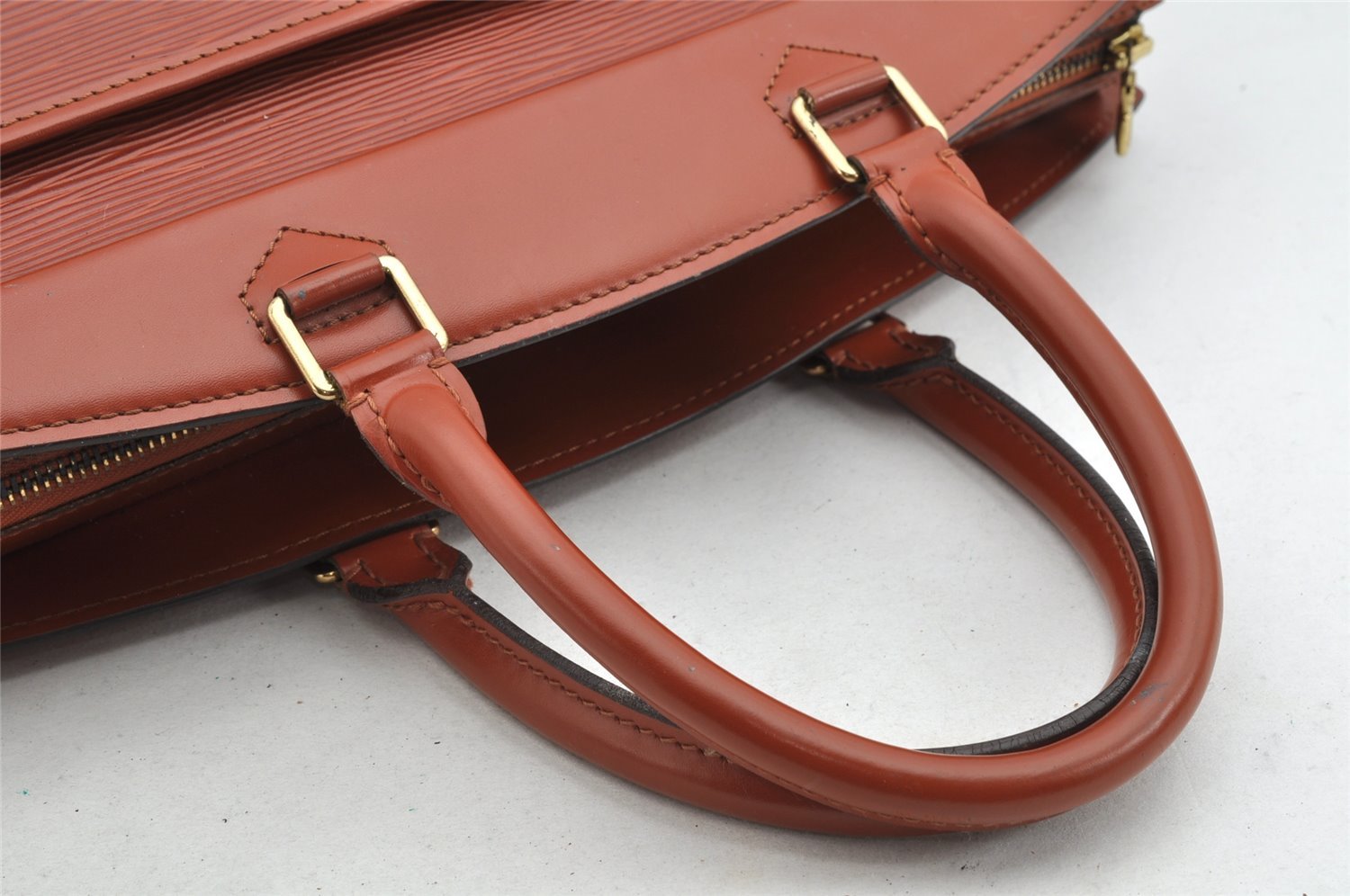 Authentic Louis Vuitton Epi Riviera Brown Hand Bag Brown M48183 LV Junk 1255K