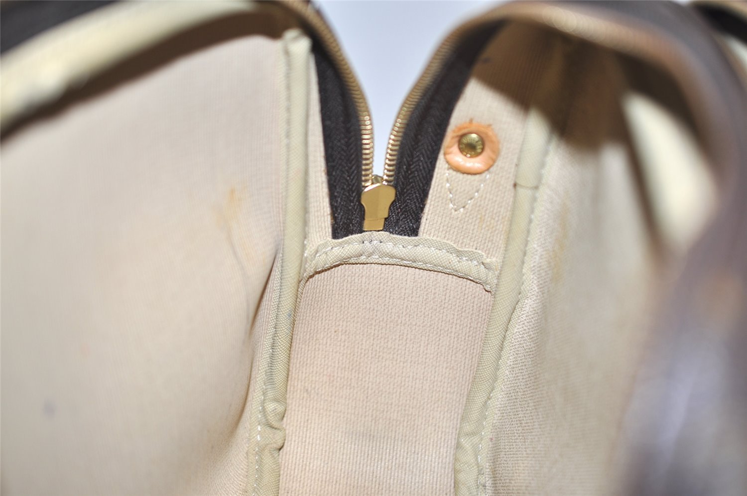 Authentic Louis Vuitton Monogram Reporter PM Shoulder Cross Bag M45254 LV 1264I