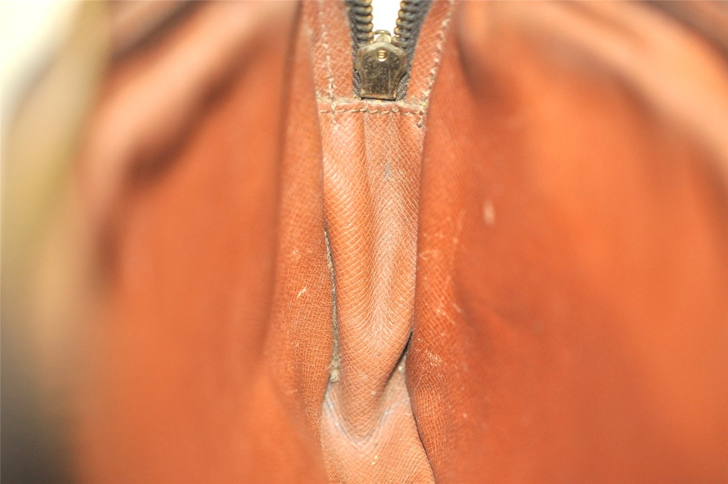 Authentic Louis Vuitton Monogram Marly Dragonne PM M51827 Clutch Hand Bag 1265I