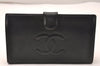 Authentic CHANEL Vintage Caviar Skin CC Logo Bifold Wallet Purse Black 1265J