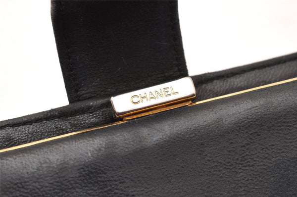 Authentic CHANEL Vintage Caviar Skin CC Logo Bifold Wallet Purse Black 1265J