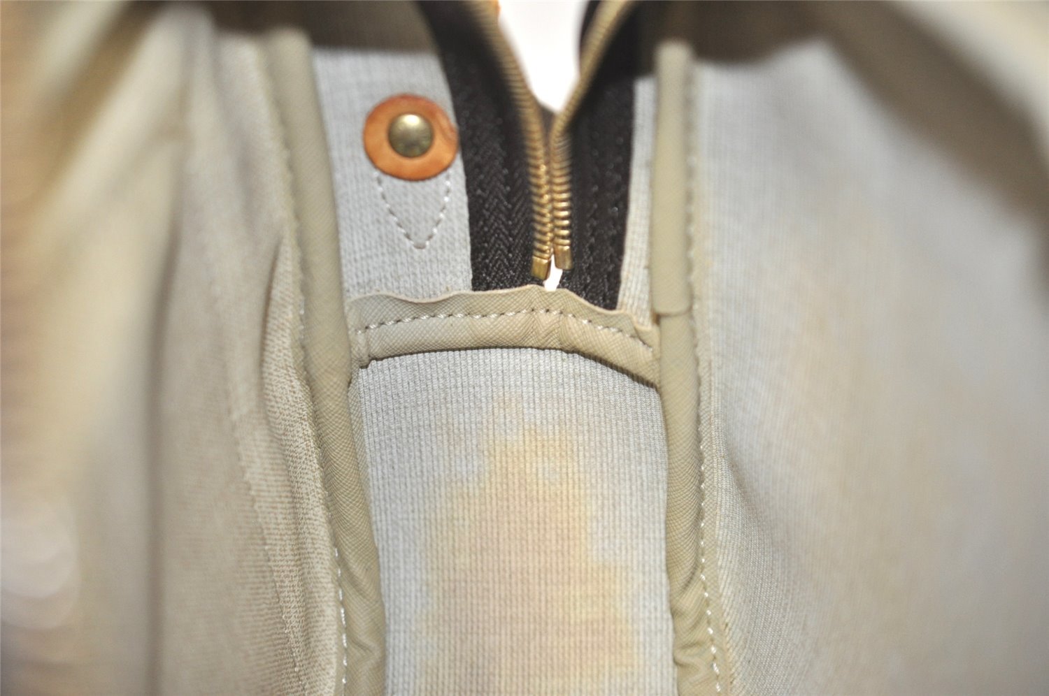 Authentic Louis Vuitton Monogram Reporter PM Shoulder Cross Bag M45254 LV 1272I