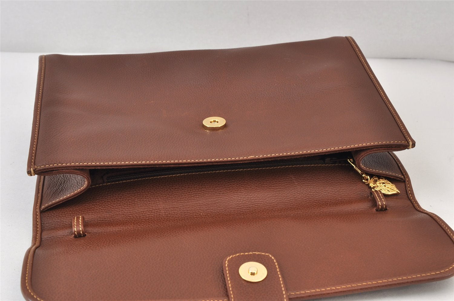 Authentic GUCCI Vintage Clutch Shoulder Bag Purse Leather Brown Junk 1272K