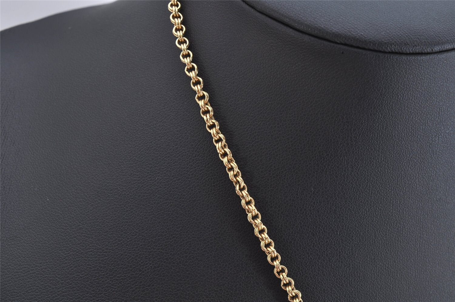 Authentic Christian Dior Gold Tone Chain Rhinestone Pendant Necklace CD 1279K