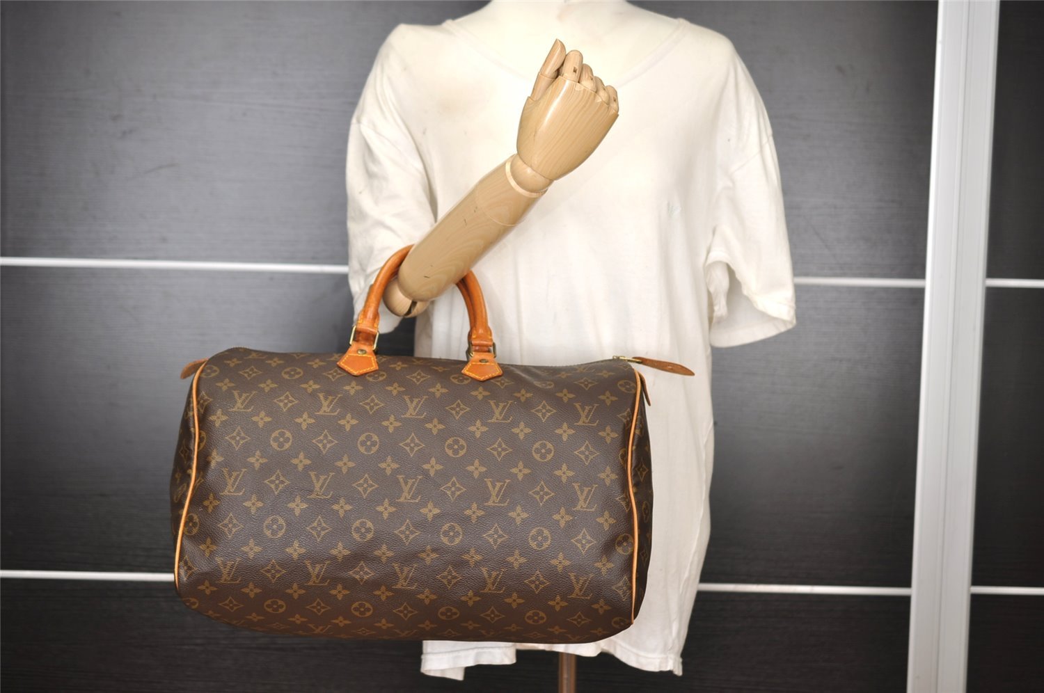 Authentic Louis Vuitton Monogram Speedy 40 Hand Boston Bag M41522 LV 1283I