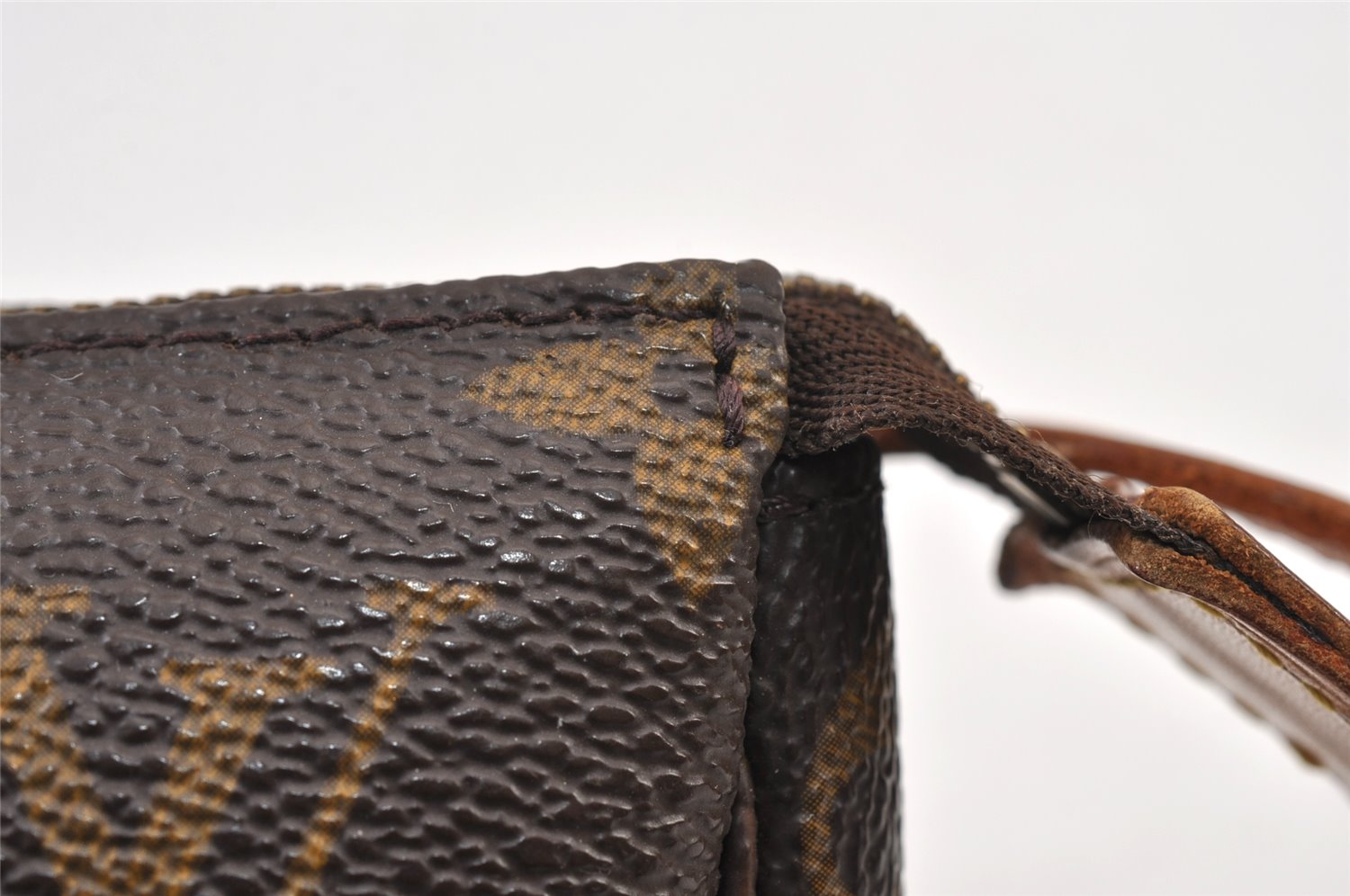 Authentic Louis Vuitton Monogram Pochette Accessoires Pouch M51980 LV 1284K
