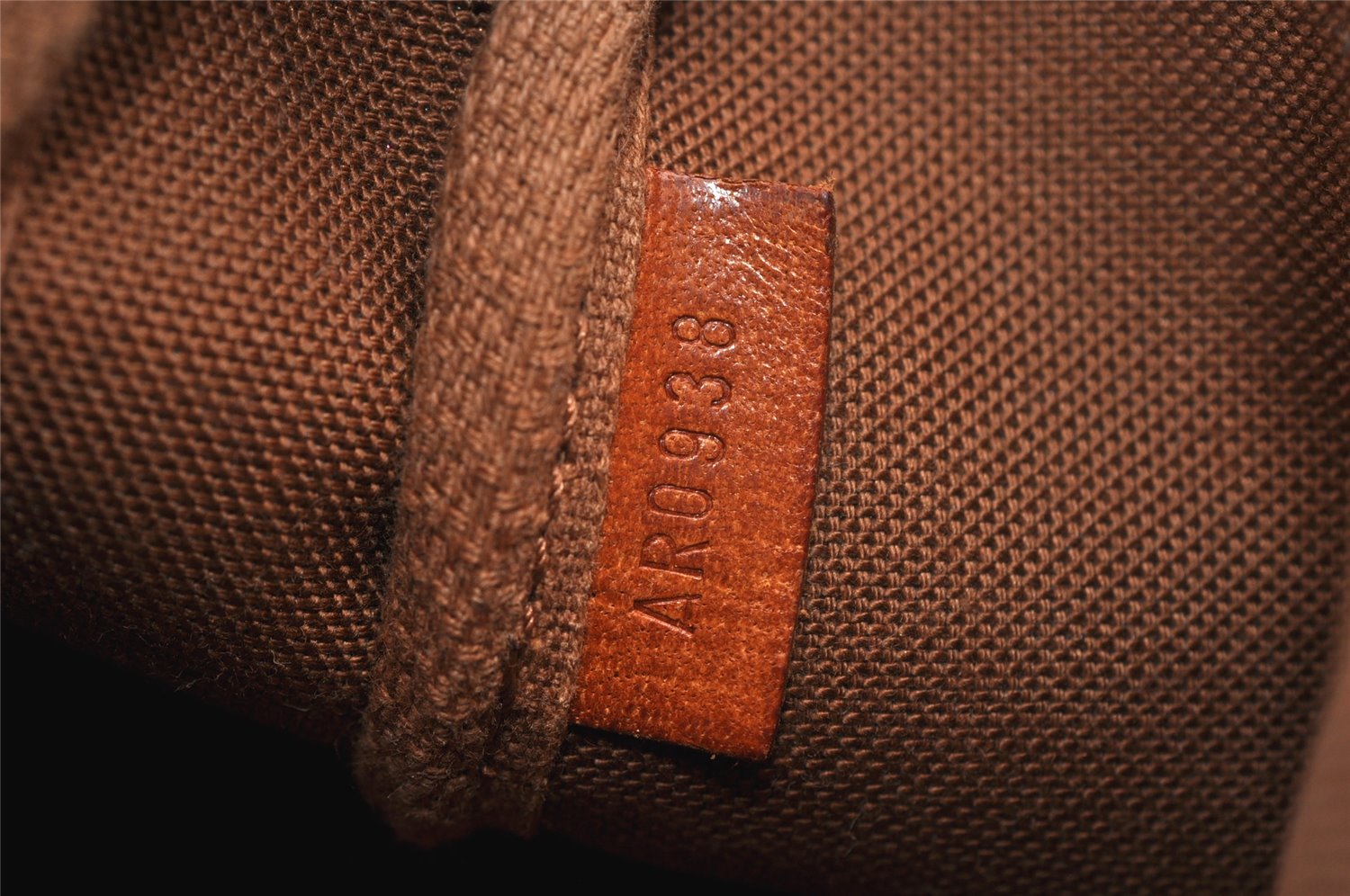 Authentic Louis Vuitton Monogram Pochette Accessoires Pouch M51980 LV 1284K