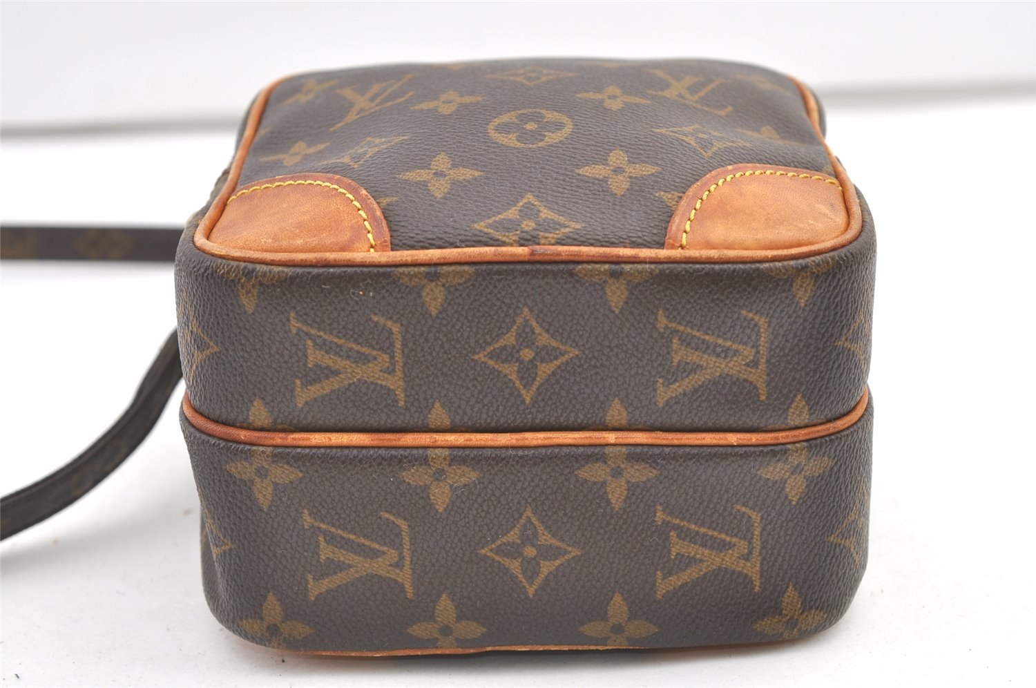 Authentic Louis Vuitton Monogram Amazone Shoulder Cross Body Bag M45236 LV 1286K
