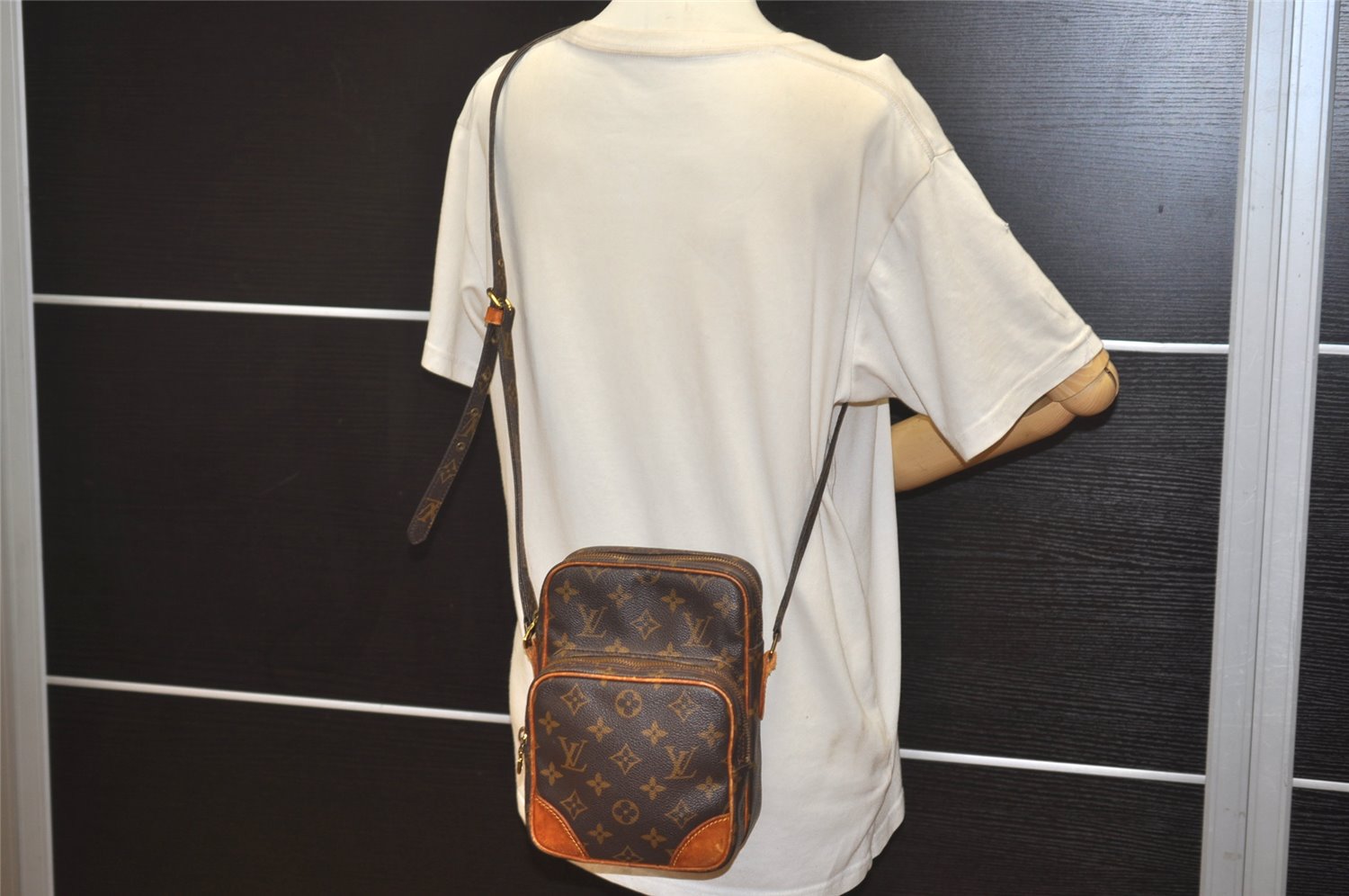 Authentic Louis Vuitton Monogram Amazone Shoulder Cross Body Bag M45236 LV 1286K