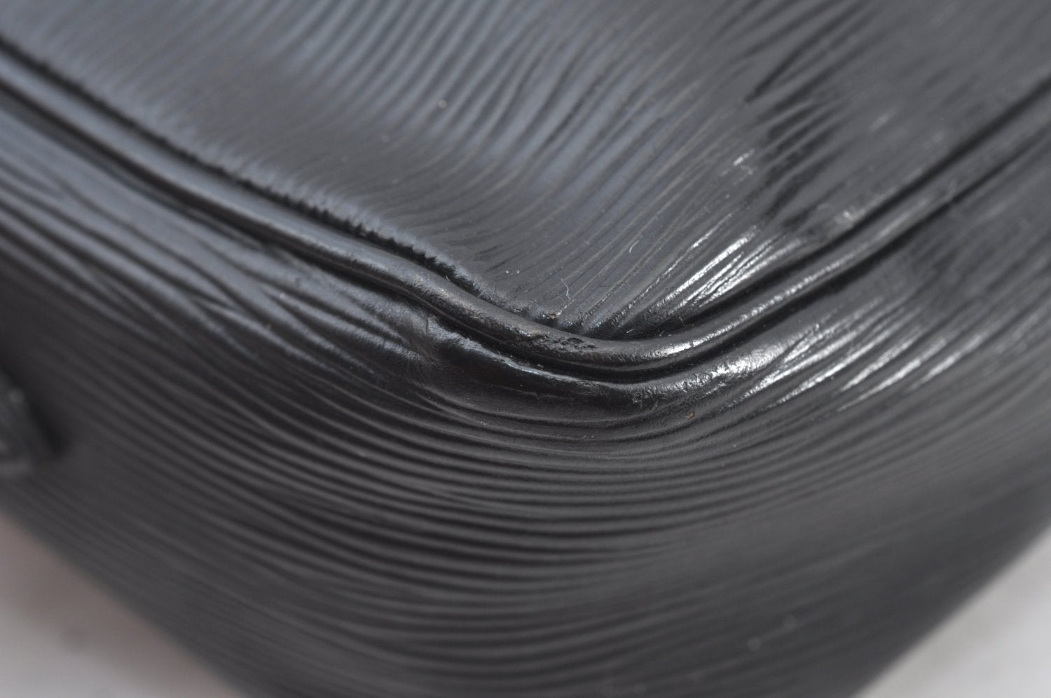 Auth Louis Vuitton Epi Trocadero 27 Shoulder Cross Bag Black M52302 Junk 1287I