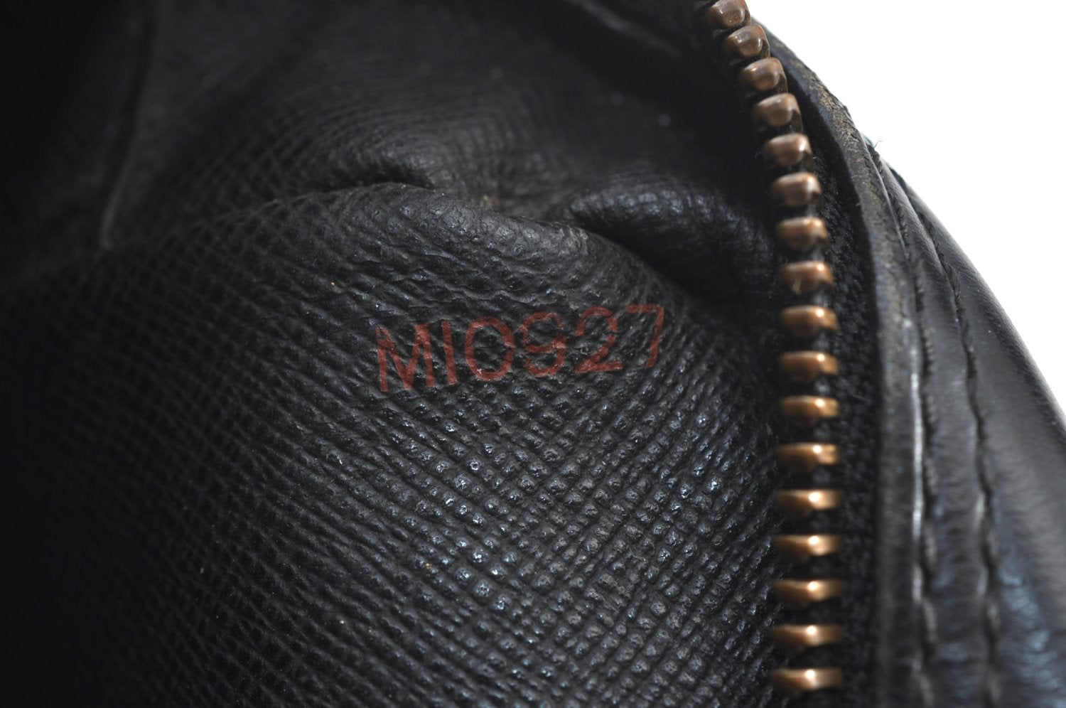 Auth Louis Vuitton Epi Trocadero 27 Shoulder Cross Bag Black M52302 Junk 1287I