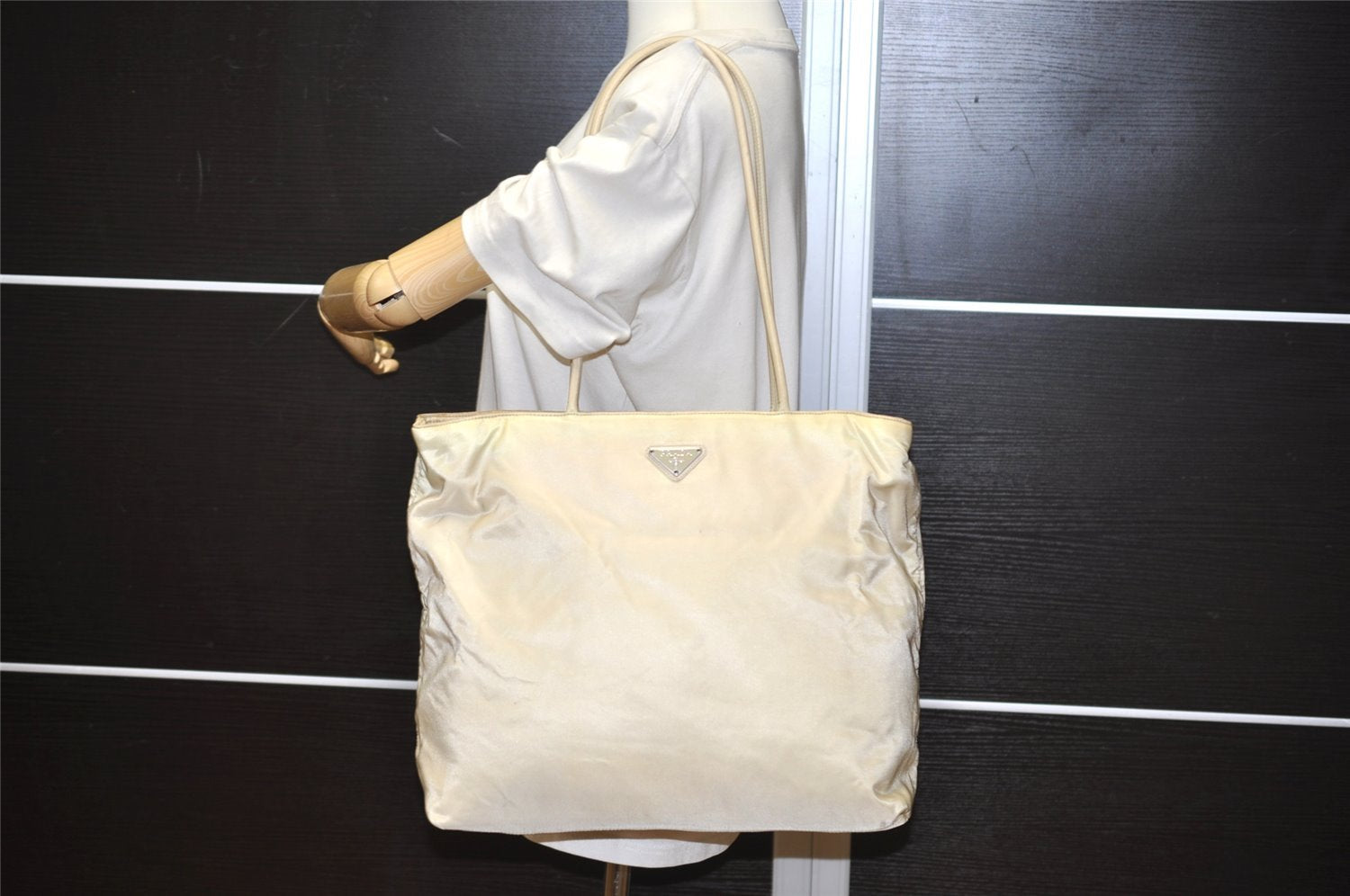 Authentic PRADA Vintage Nylon Tessuto Shoulder Tote Bag White 1290I