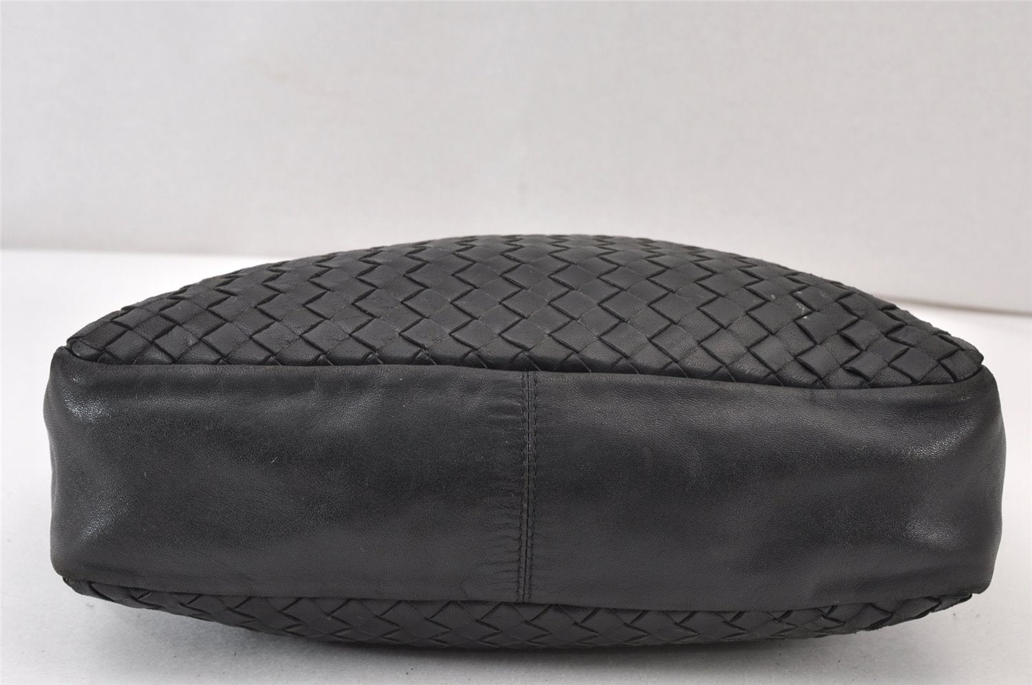 Authentic BOTTEGA VENETA Intrecciato Leather Shoulder Hand Bag Purse Black 1300K