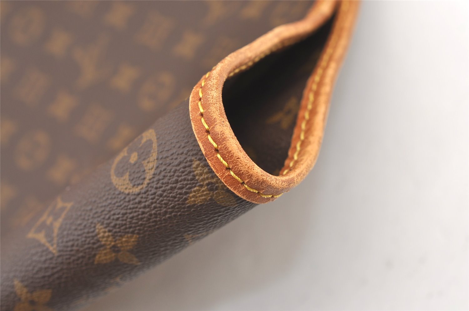 Authentic Louis Vuitton Monogram Sac De Port Mantoux M23544 Garment Cover 1302K