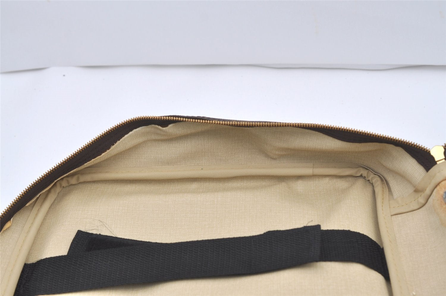 Authentic Louis Vuitton Monogram Alize 24 Heures Boston Hand Bag M41399 LV 1303J