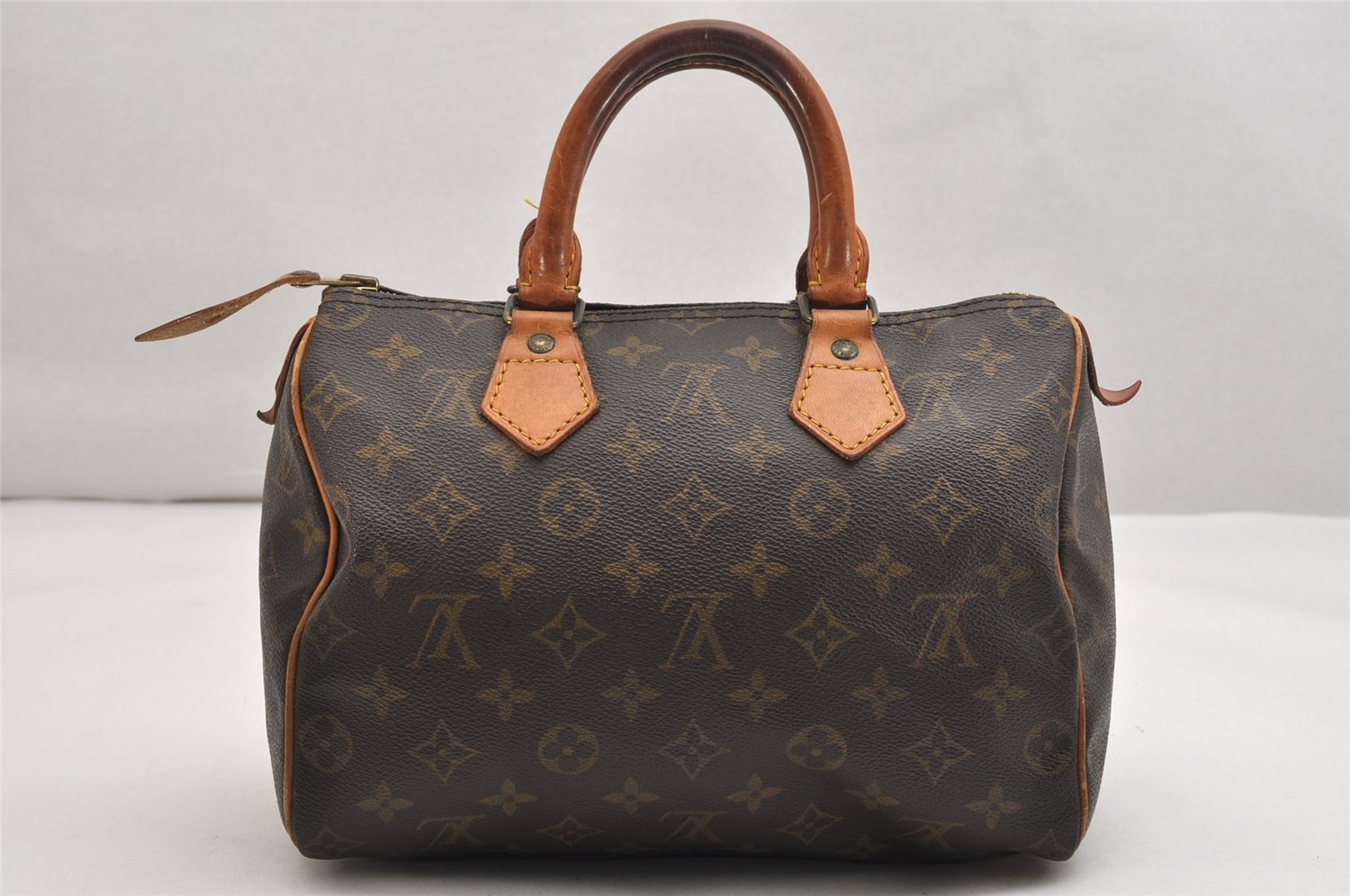 Authentic Louis Vuitton Monogram Speedy 25 Boston Hand Bag M41528 LV 1306K