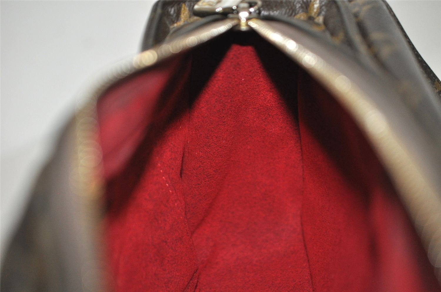 Authentic Louis Vuitton Monogram Viva Cite MM Shoulder Bag M51164 Junk 1309K